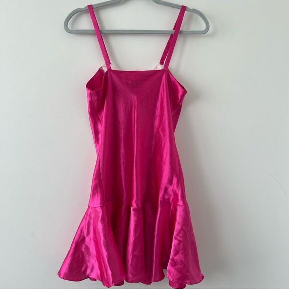 Vintage Victoria’s Secret Gold Label Pink Slip Dress. Drop hem with lace. Great - Picture 4 of 6